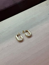 Load image into Gallery viewer, These Ultra
