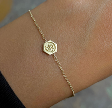 Load image into Gallery viewer, Anchor Arabic Spirit, Yellow Gold Bracelet Seven names
