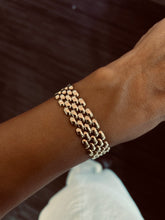 Load image into Gallery viewer, The Cat Walk Gold Chain Bracelet
